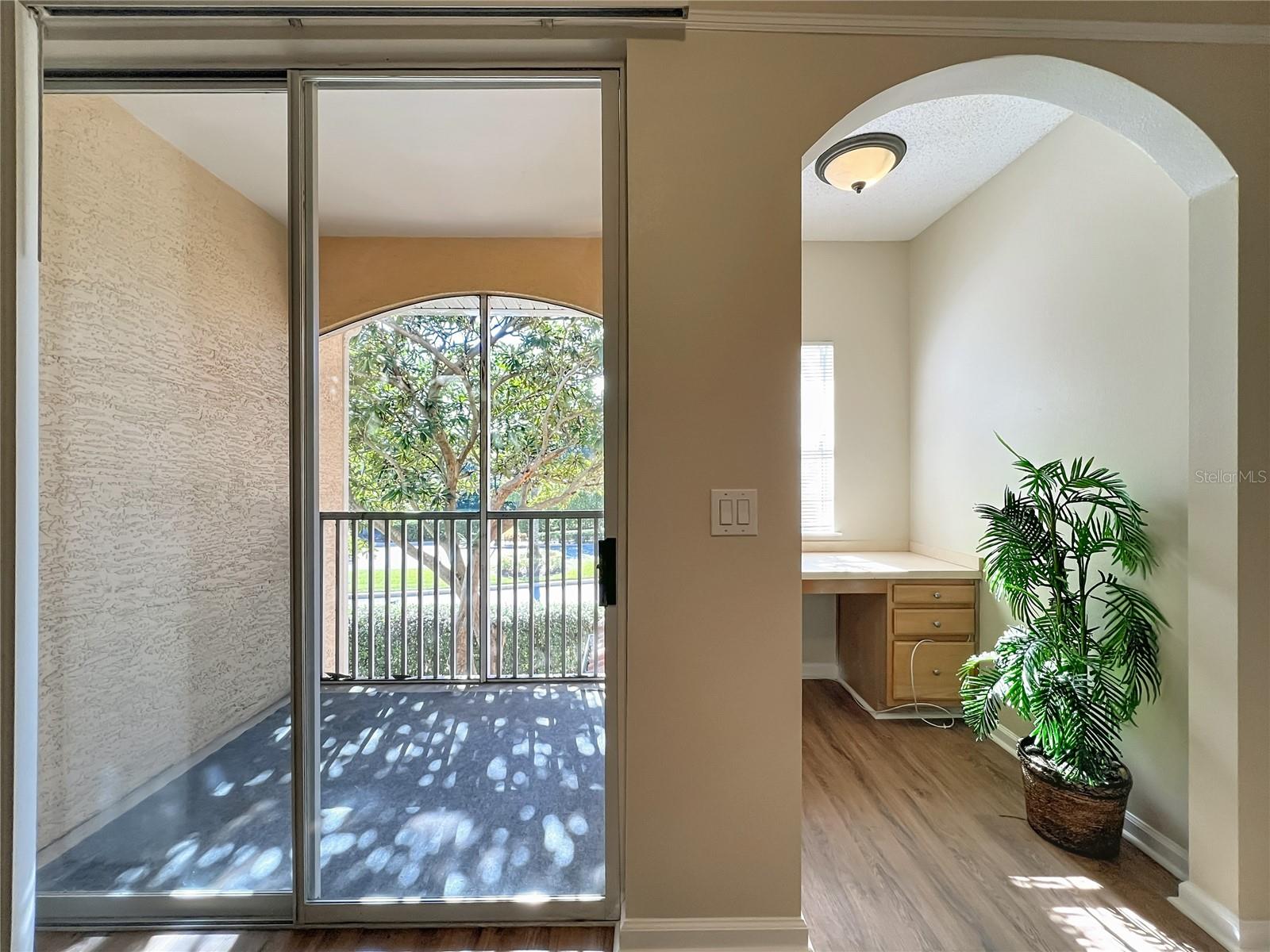 VILLANOVA AT HUNTERS CREEK CONDO - Residential