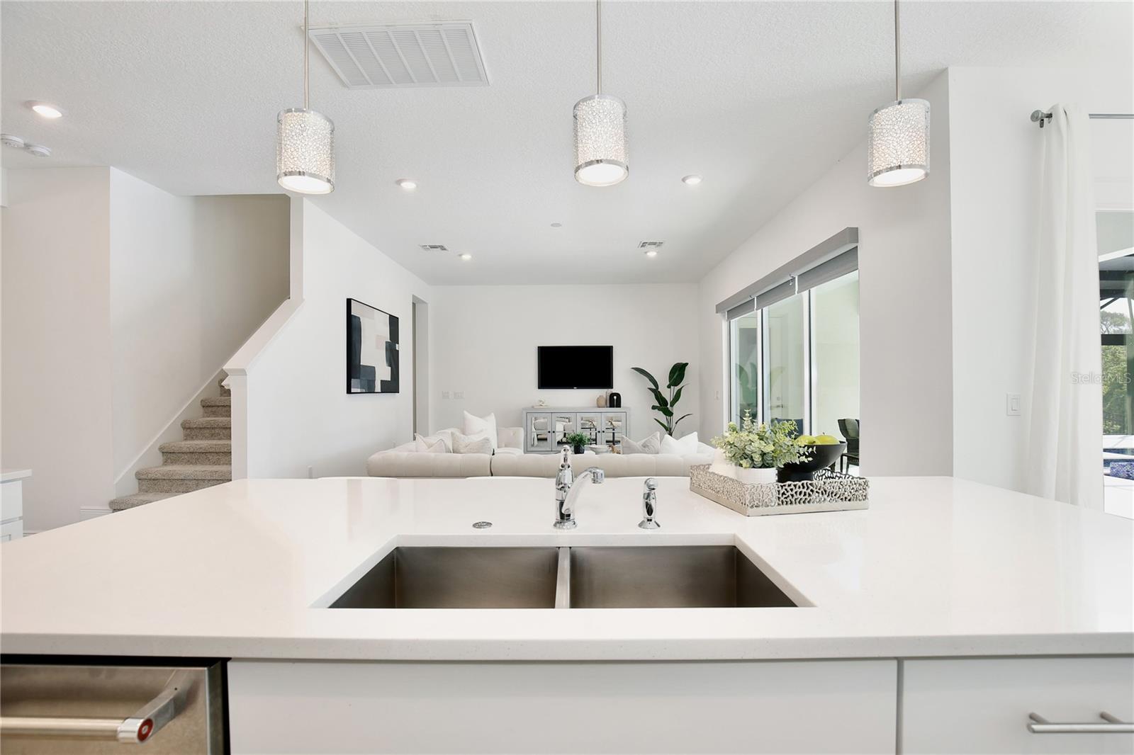 WATERMARK PH 4 - Residential