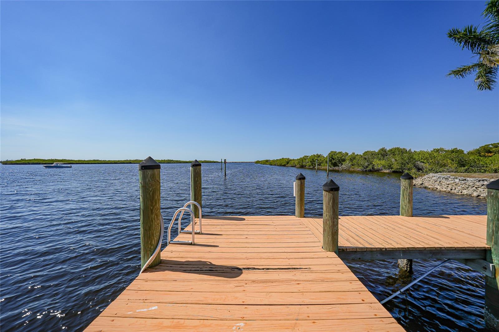 HARBOR HEIGHTS - Residential