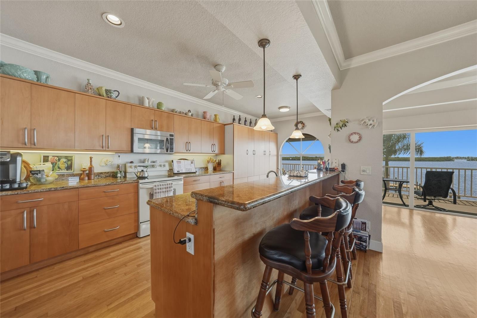 HARBOR HEIGHTS - Residential