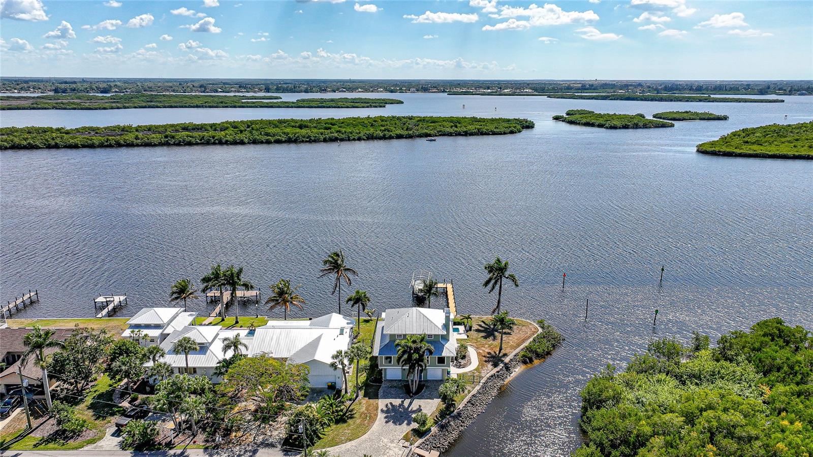 HARBOR HEIGHTS - Residential