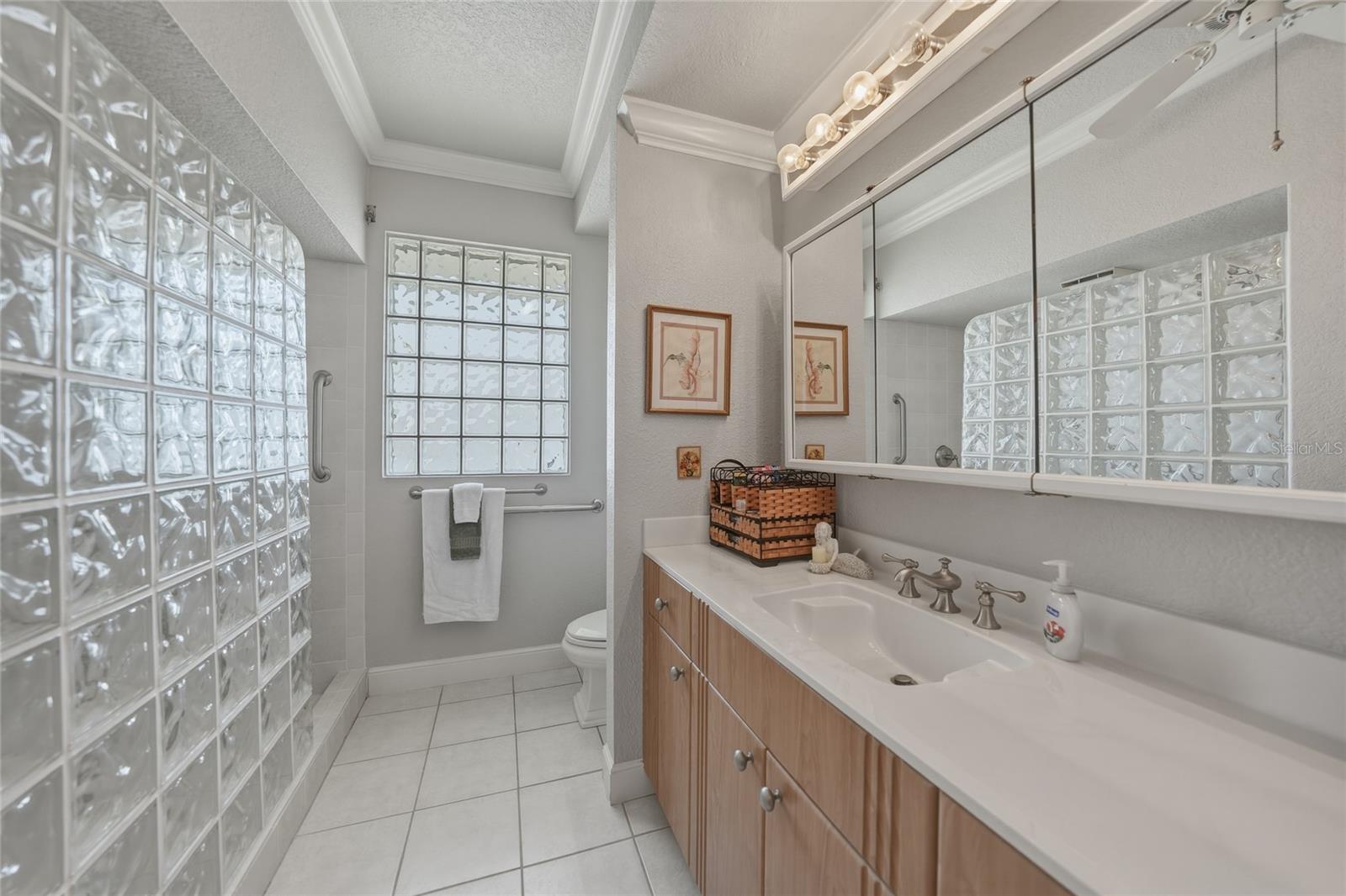 HARBOR HEIGHTS - Residential