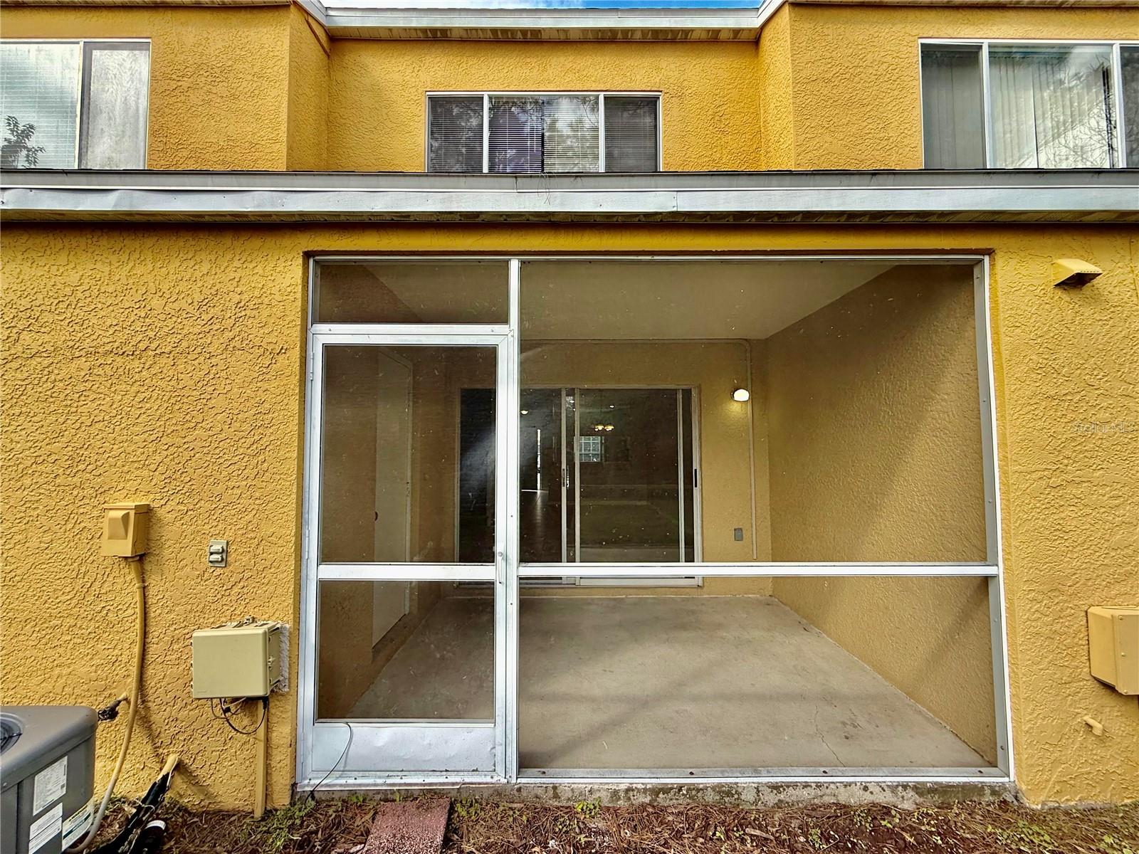 MEADOW POINTE PRCL 14 - Residential Lease