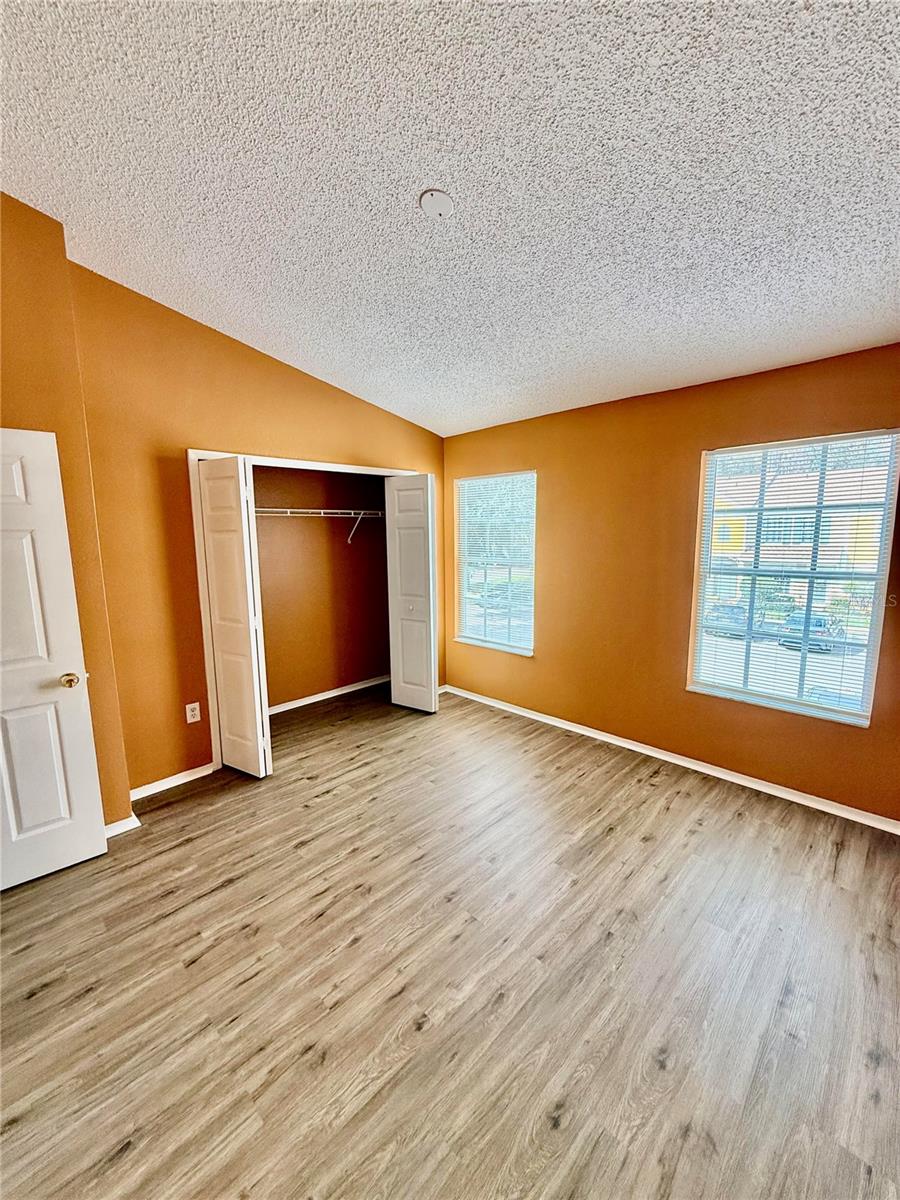 MEADOW POINTE PRCL 14 - Residential Lease