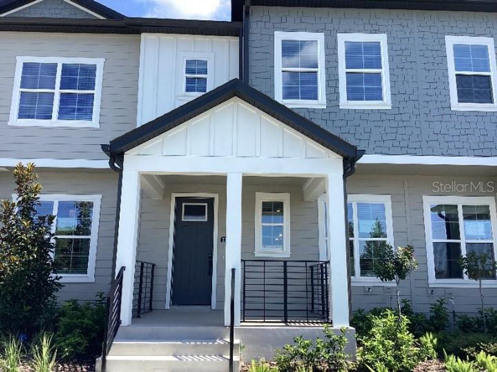 Photo of 13419 Lemon Orchard Bend, Windermere, FL 34786 (MLS # TB8528688)