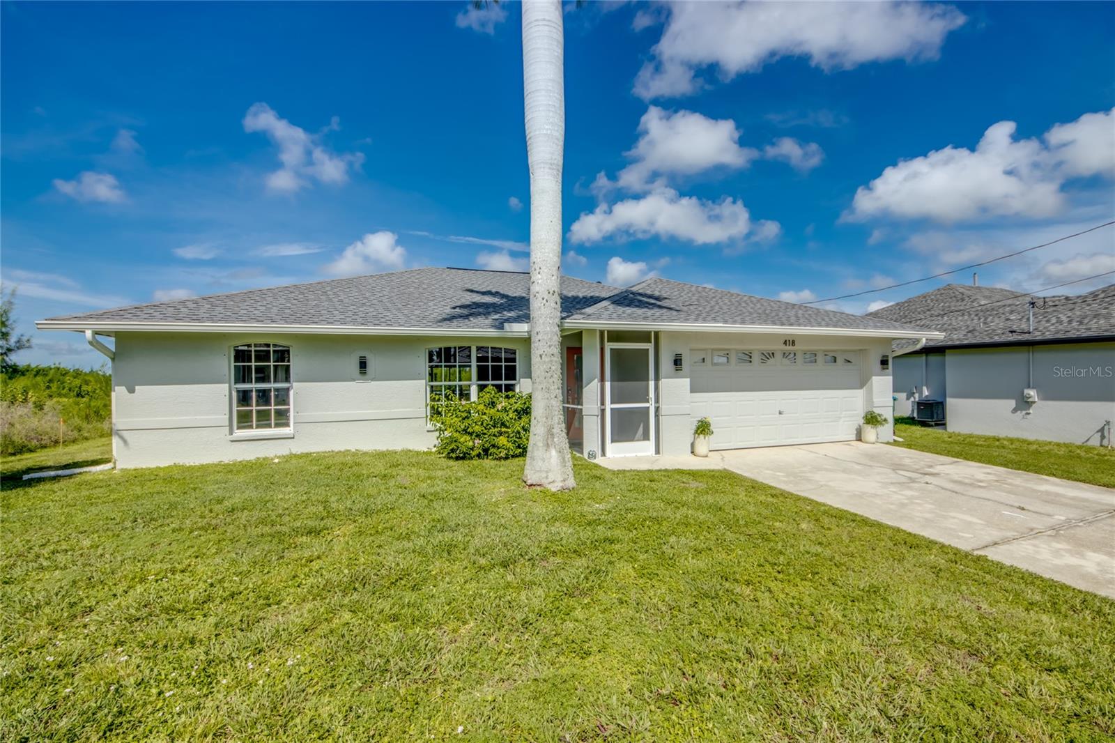 CAPE CORAL - Residential