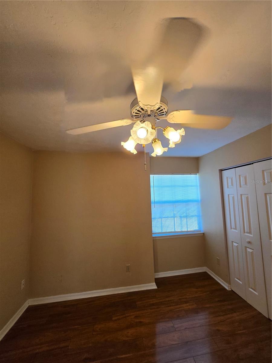 NORTHRIDGE - Residential Lease