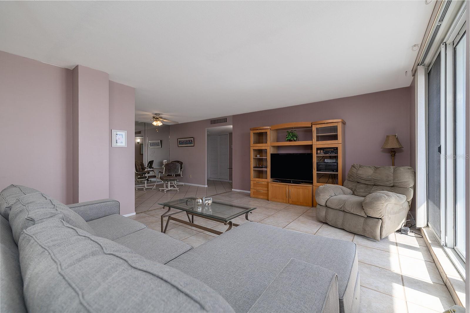 TOWERS - Residential