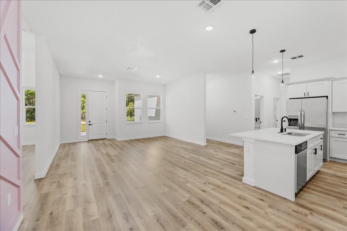 CITRUS SPGS UNIT 27 - Residential