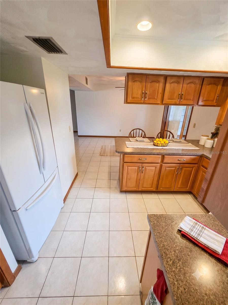 RIDGE MNR WEST - Residential