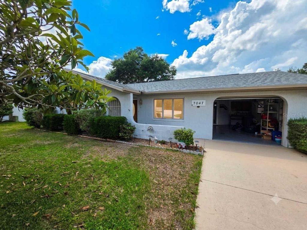 Photo of 7047 Windmere Road, Brooksville, FL 34602 (MLS # TB8510814)