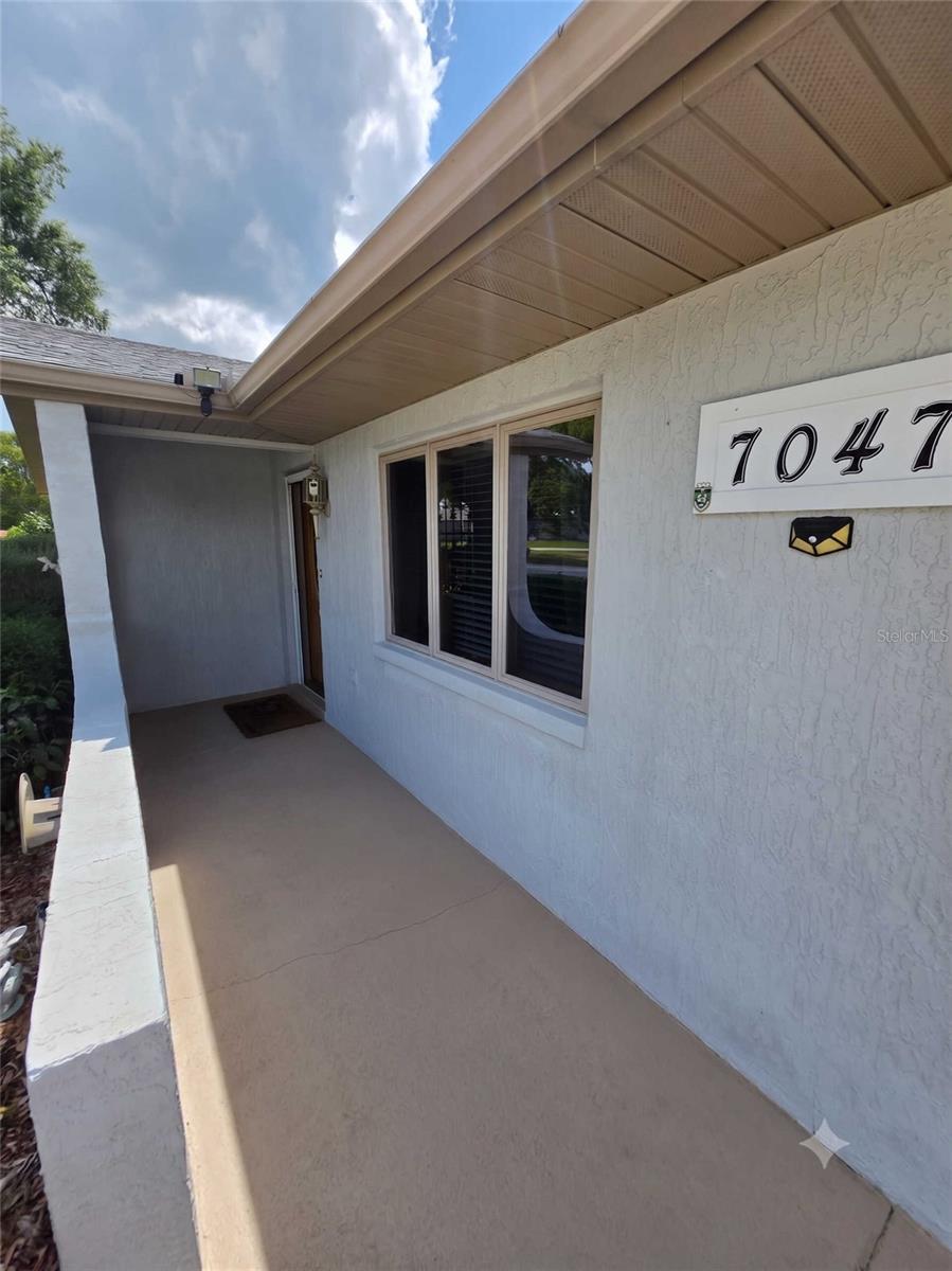 RIDGE MNR WEST - Residential
