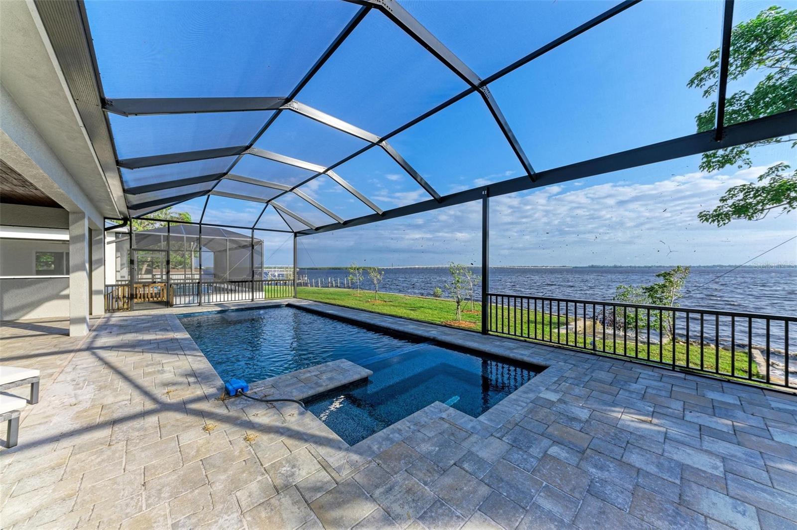 116 NORTHSHORE TERRACE