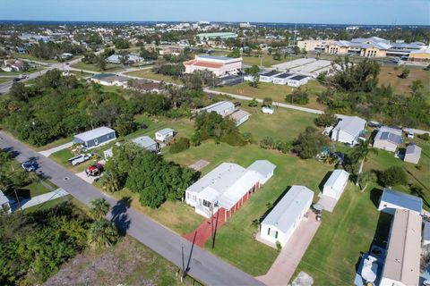 A home in PUNTA GORDA