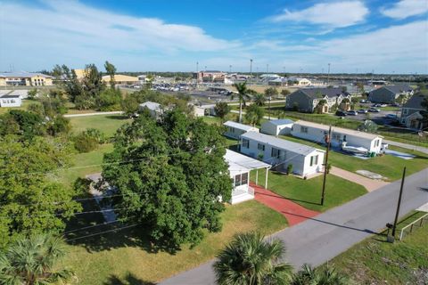 A home in PUNTA GORDA