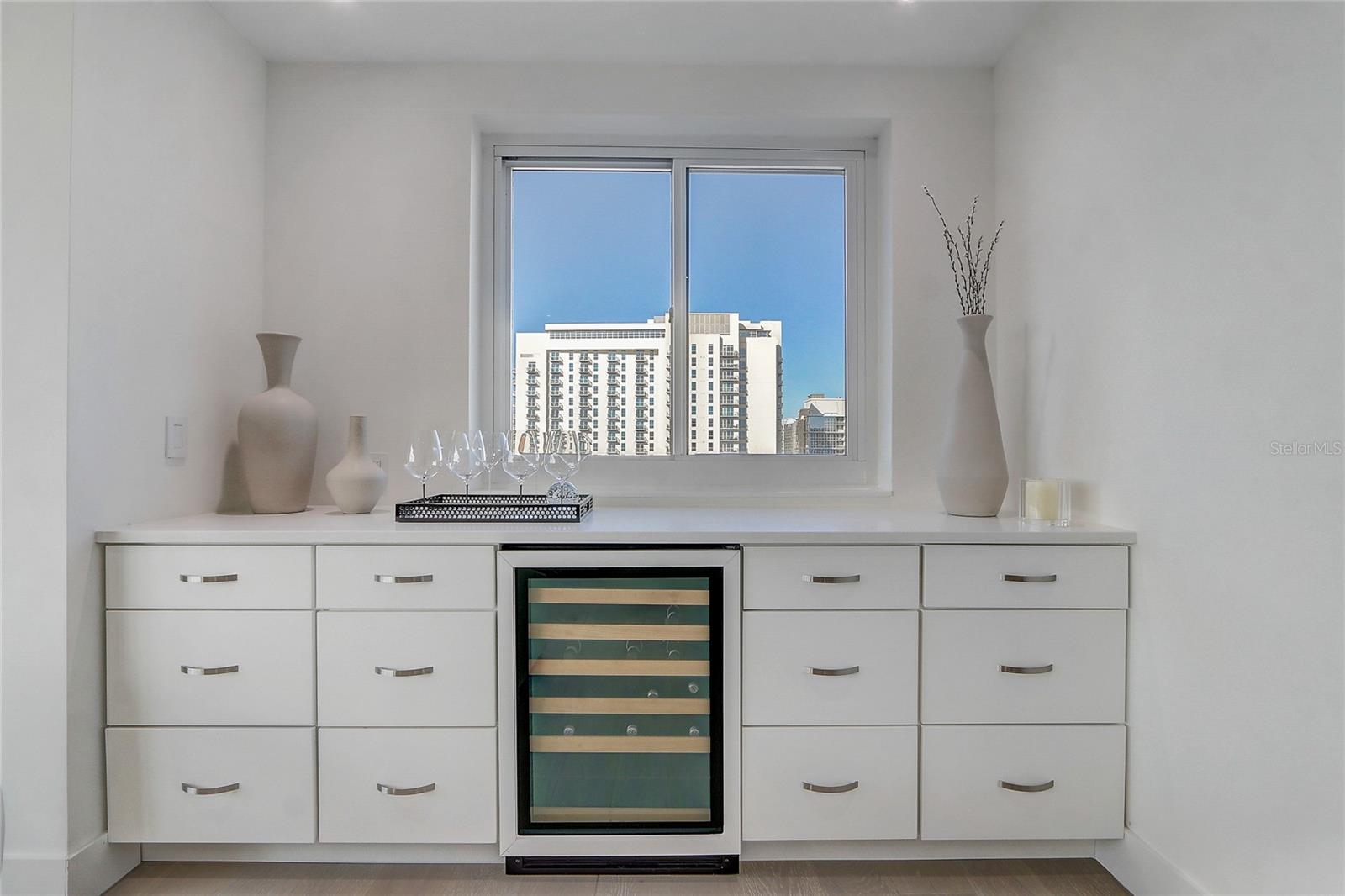 SANCTUARY DOWNTOWN CONDO - Residential