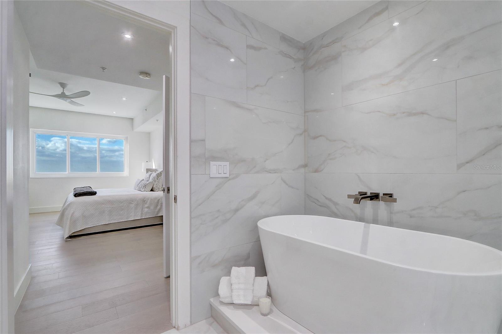 SANCTUARY DOWNTOWN CONDO - Residential