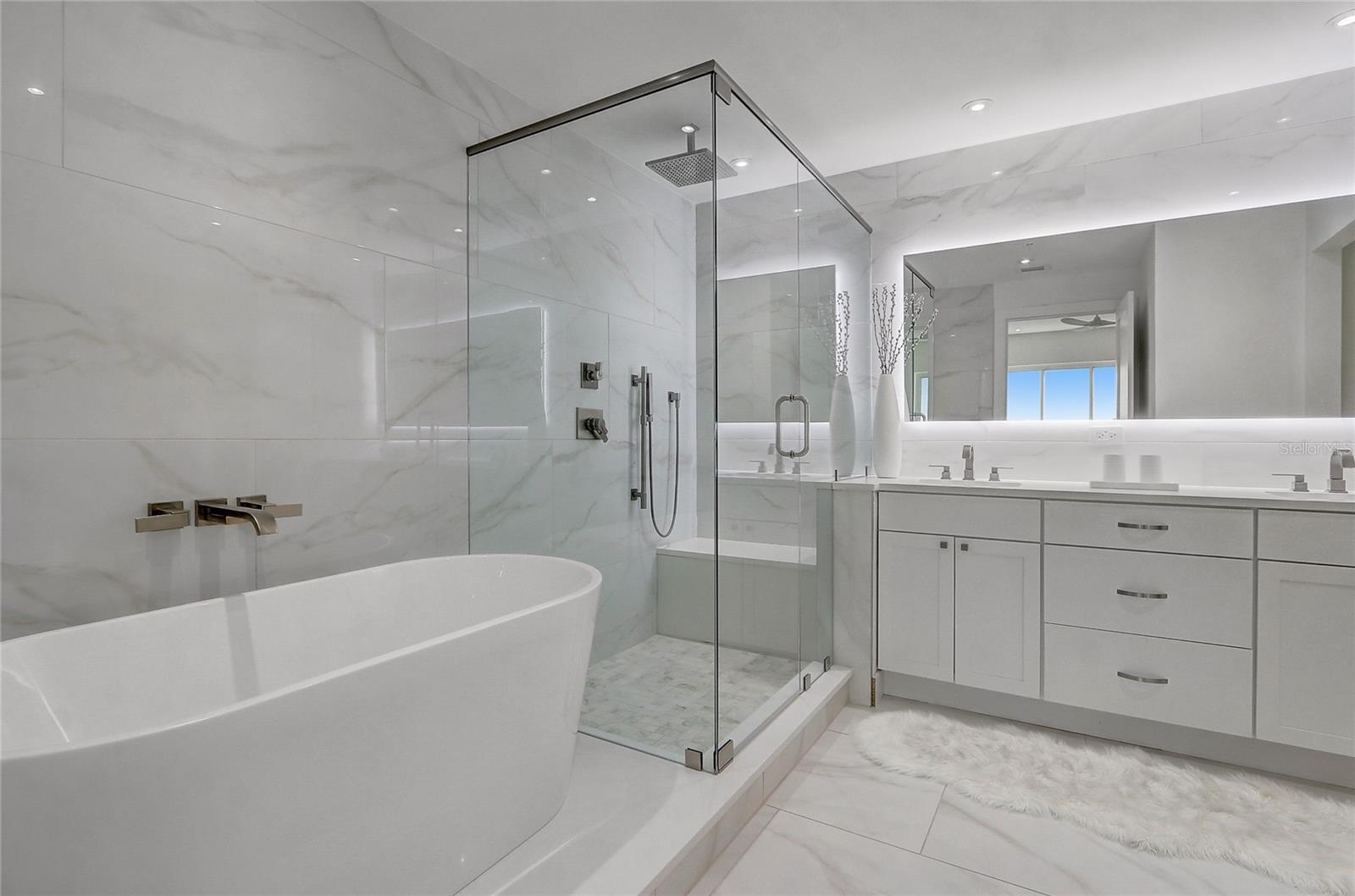 SANCTUARY DOWNTOWN CONDO - Residential