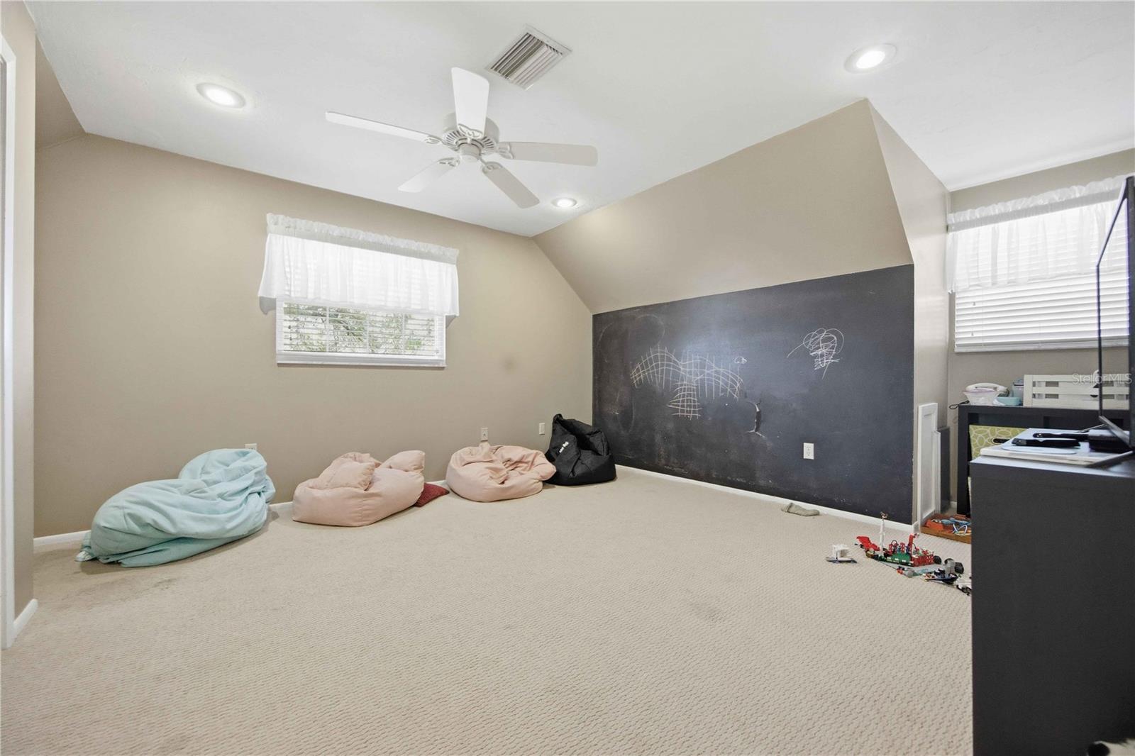 RAINBOW RANCH ACRES - Residential