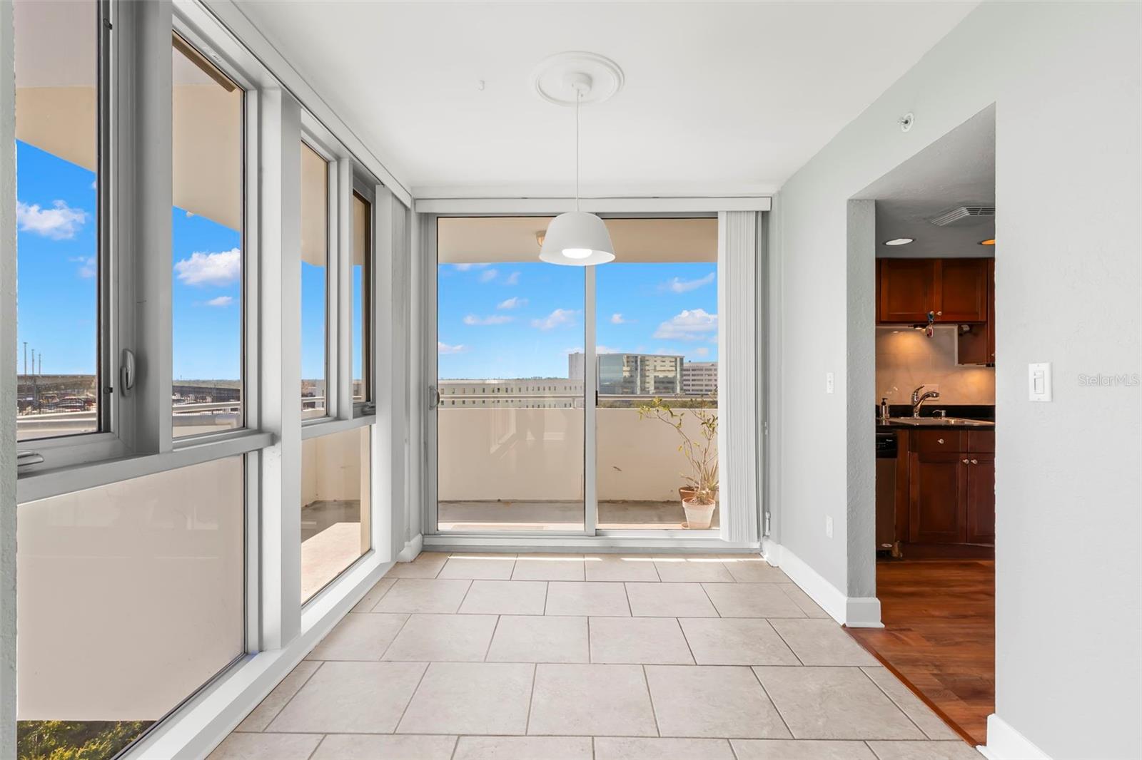 BEACON ON 3RD ST THE - Residential