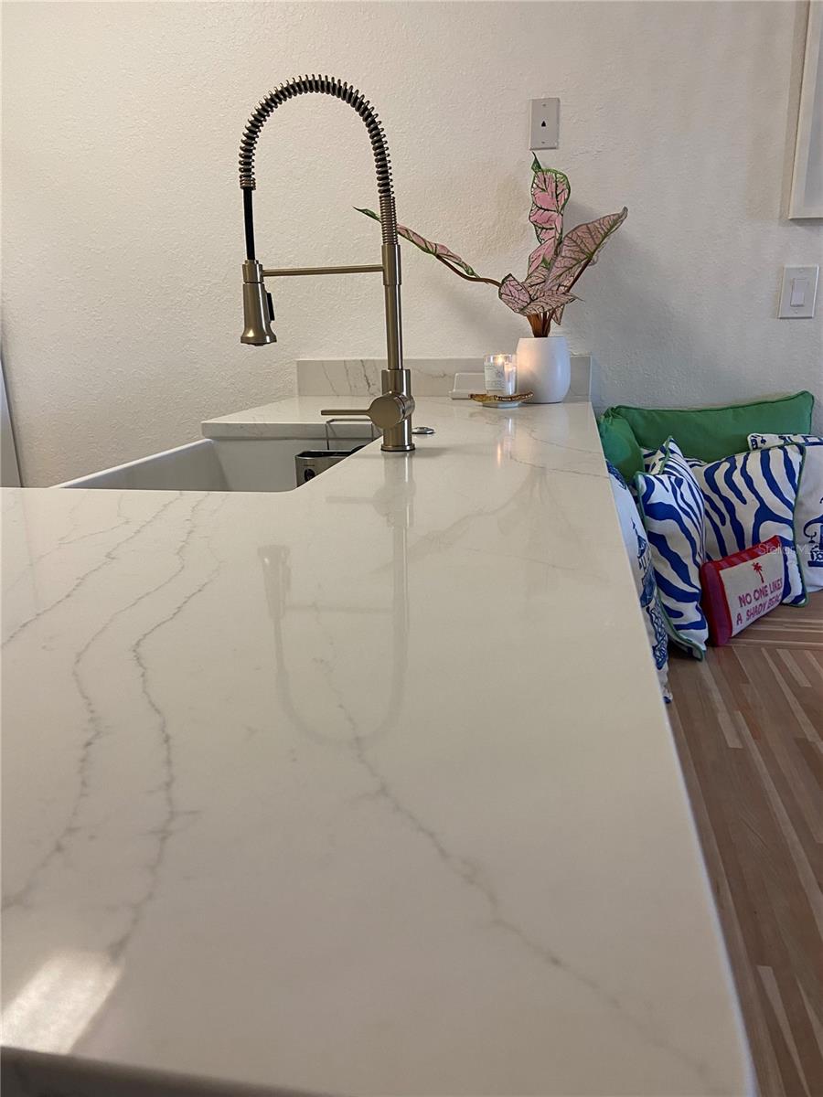 HIDEAWAY BAY BEACH CLUB PH 07 - Residential