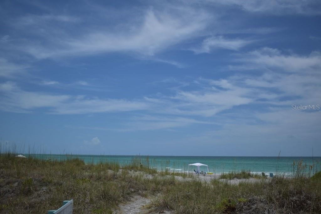 HIDEAWAY BAY BEACH CLUB PH 07 - Residential