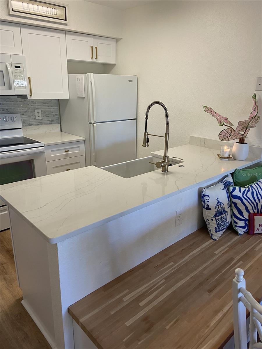 9400 LITTLE GASPARILLA ISLAND C3