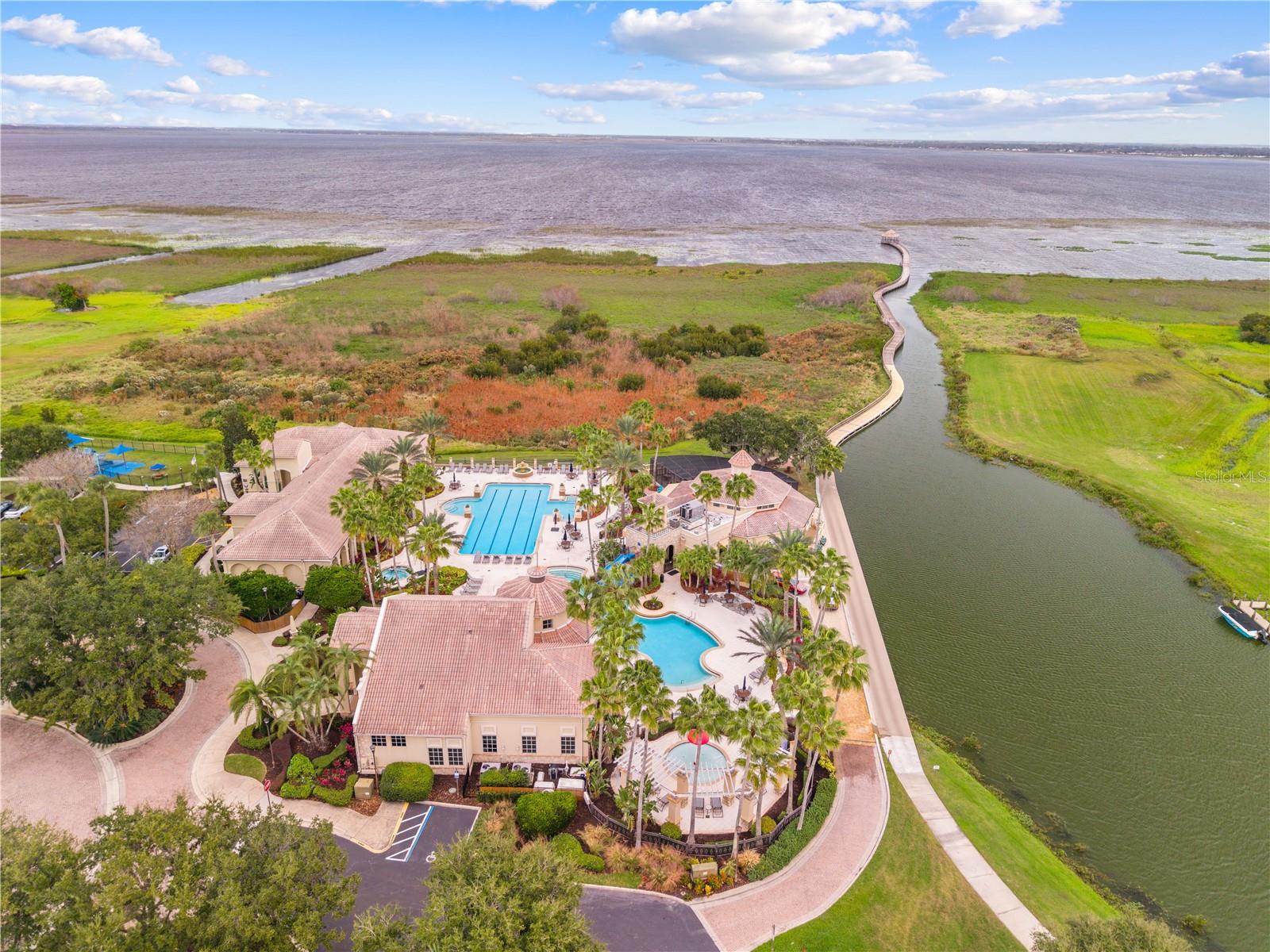 BELLALAGO PH 7L - Residential