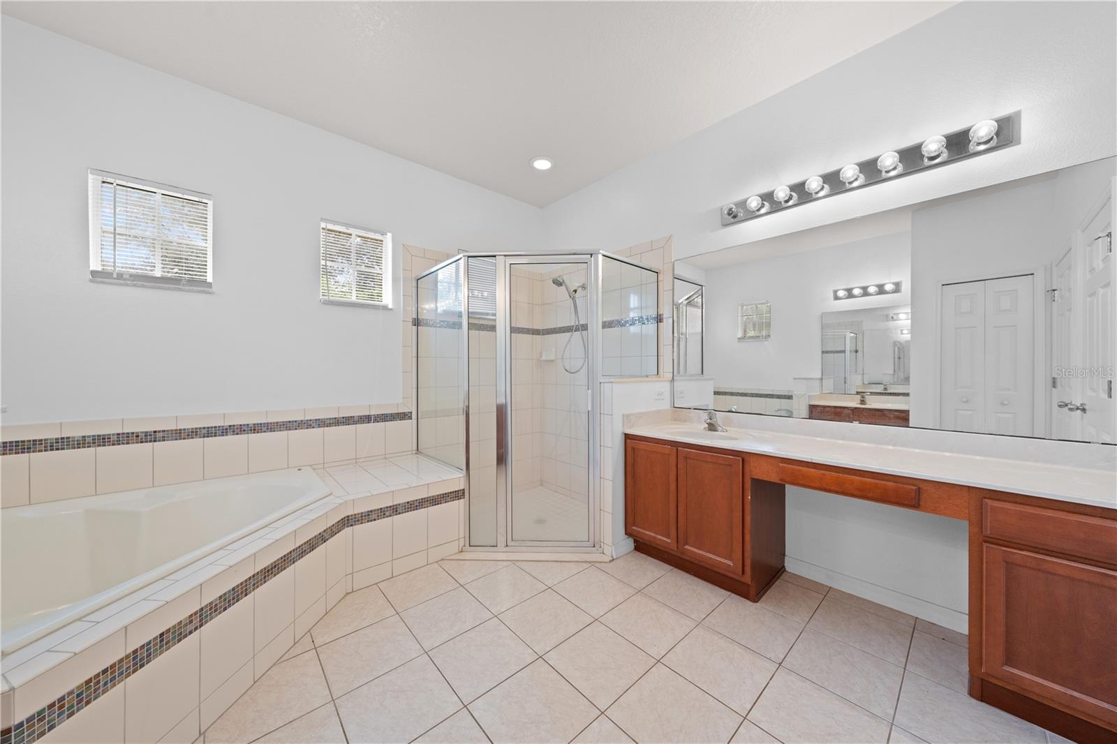 BELLALAGO PH 7L - Residential