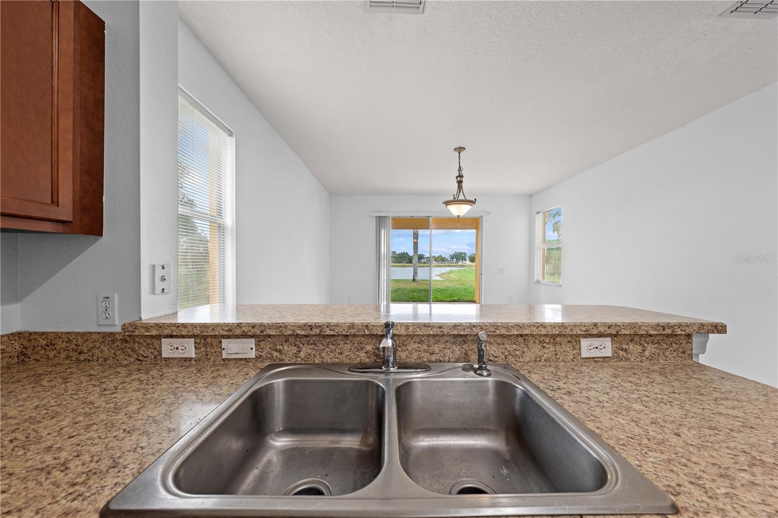 BELLALAGO PH 7L - Residential