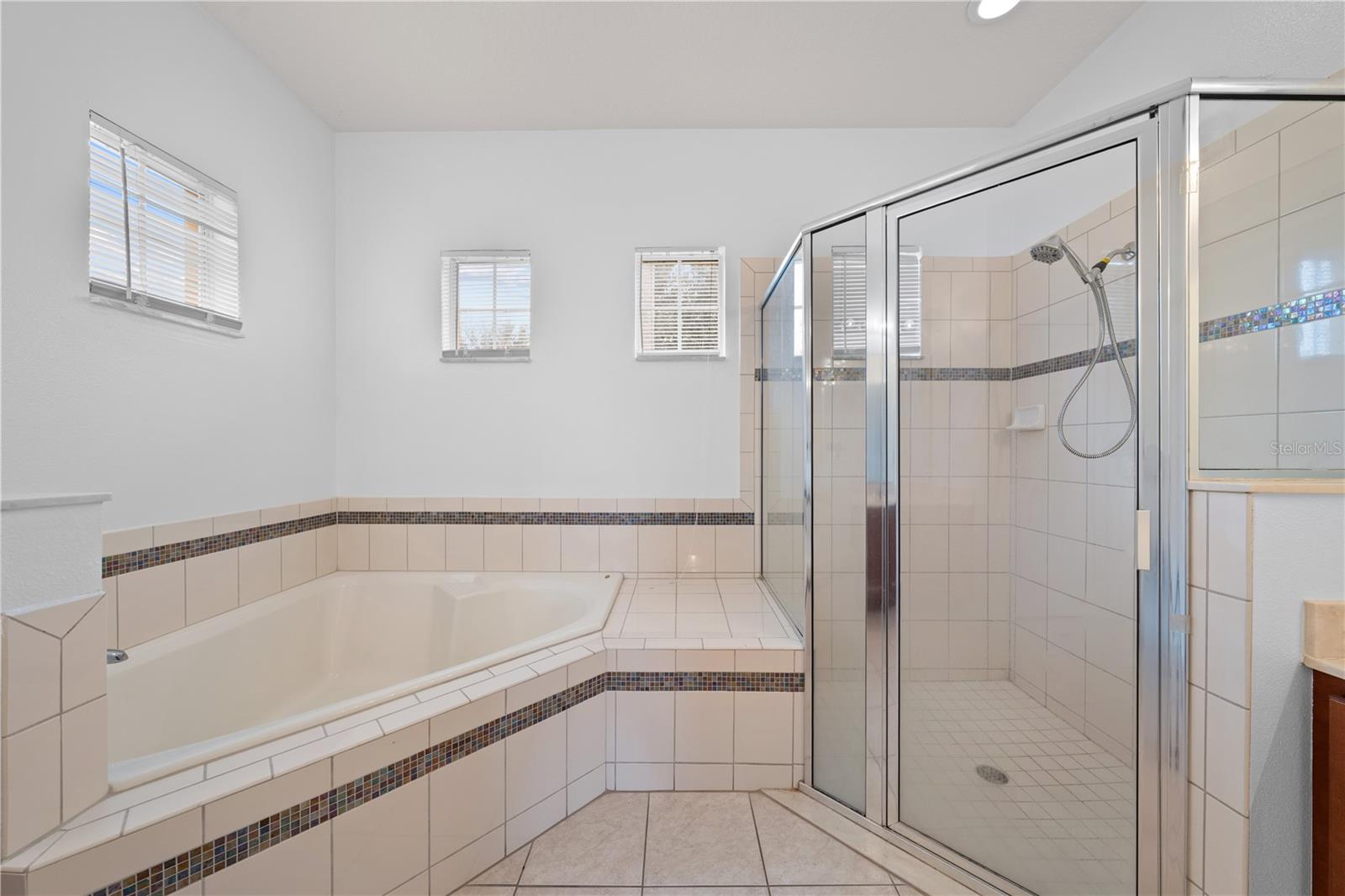 BELLALAGO PH 7L - Residential