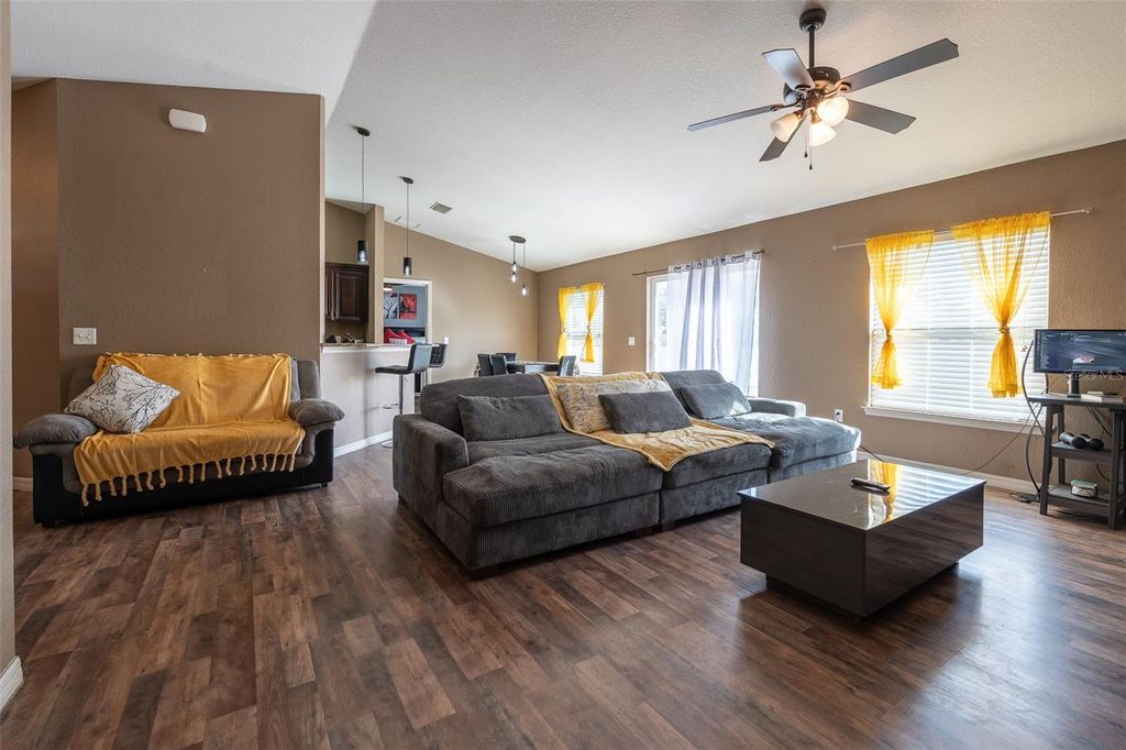 Photo of 10451 SW 45th Avenue, Ocala, FL 34476 (MLS # OM720215)