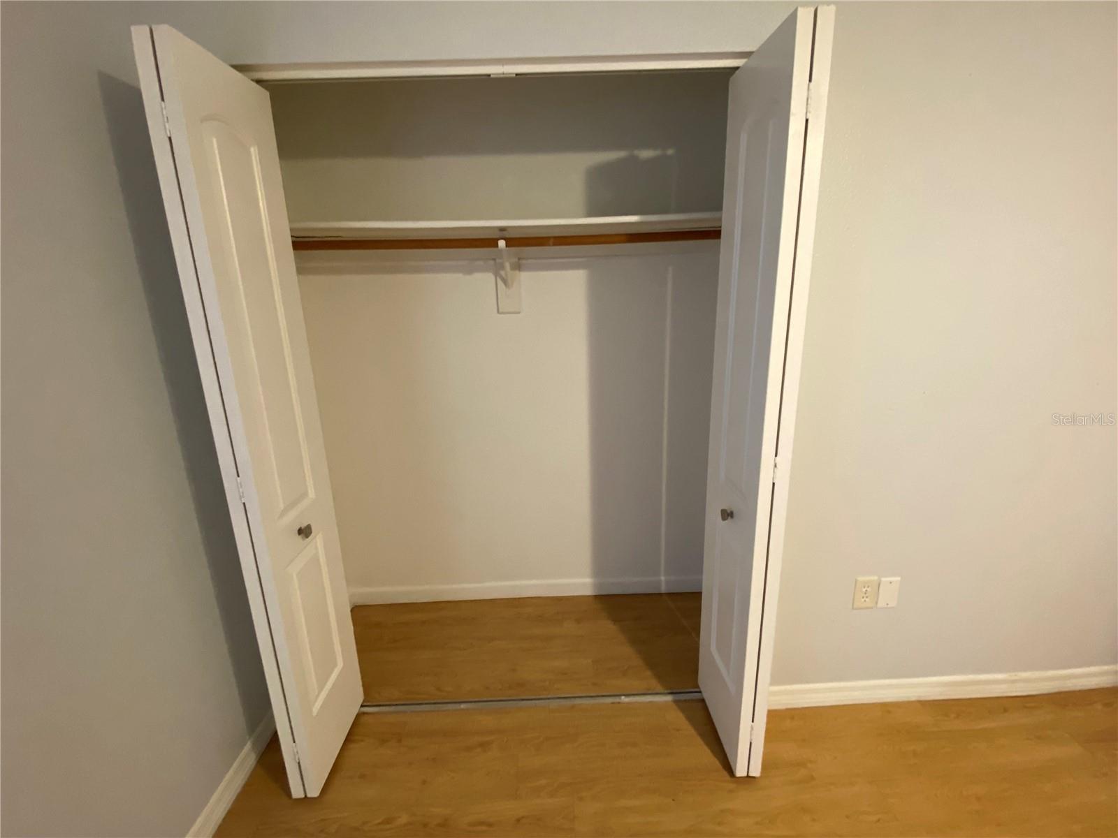 SEVEN ACRES SUB - Residential Lease