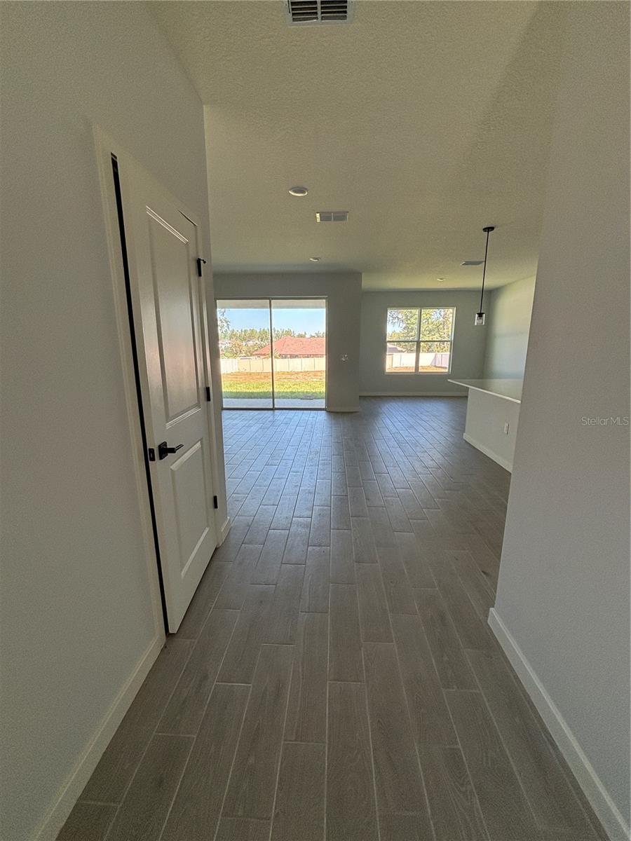KINGSLAND COUNTRY ESTATE - Residential Lease