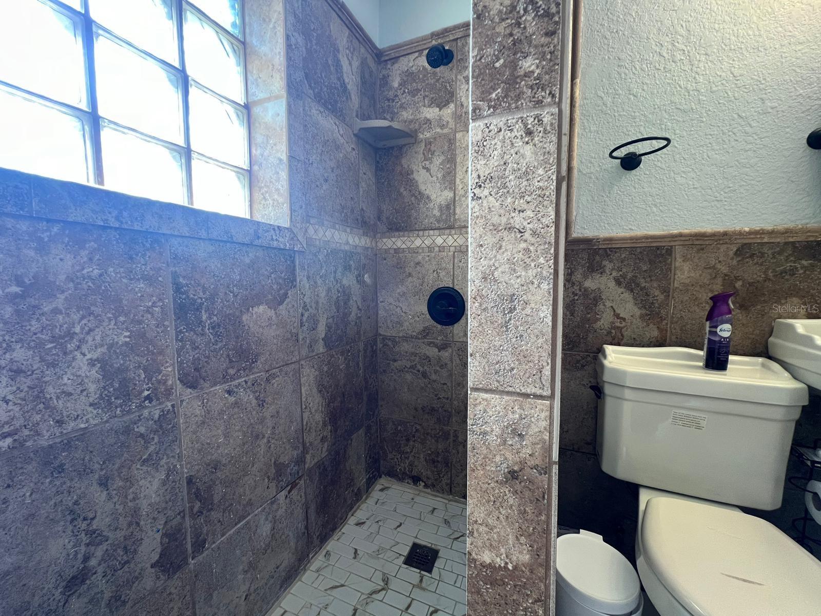 HIGBEE H L ADD DAYTONA - Residential Lease