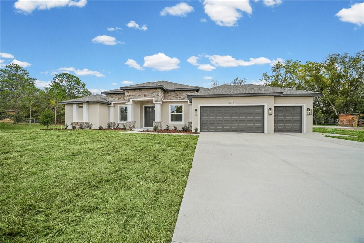 SPRING HILL - Residential