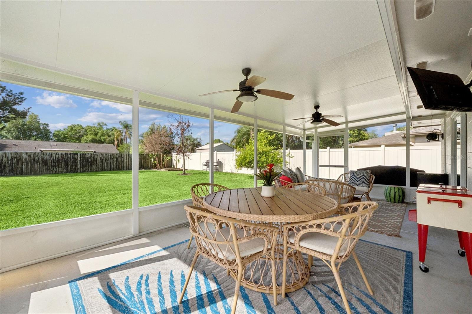 BROOKHOLLOW - Residential