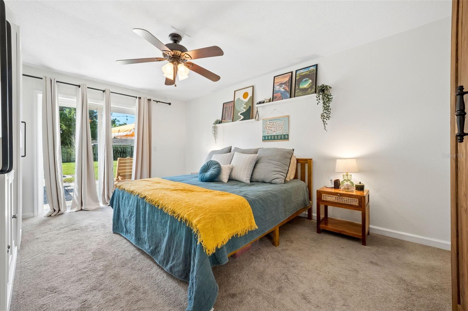 BROOKHOLLOW - Residential