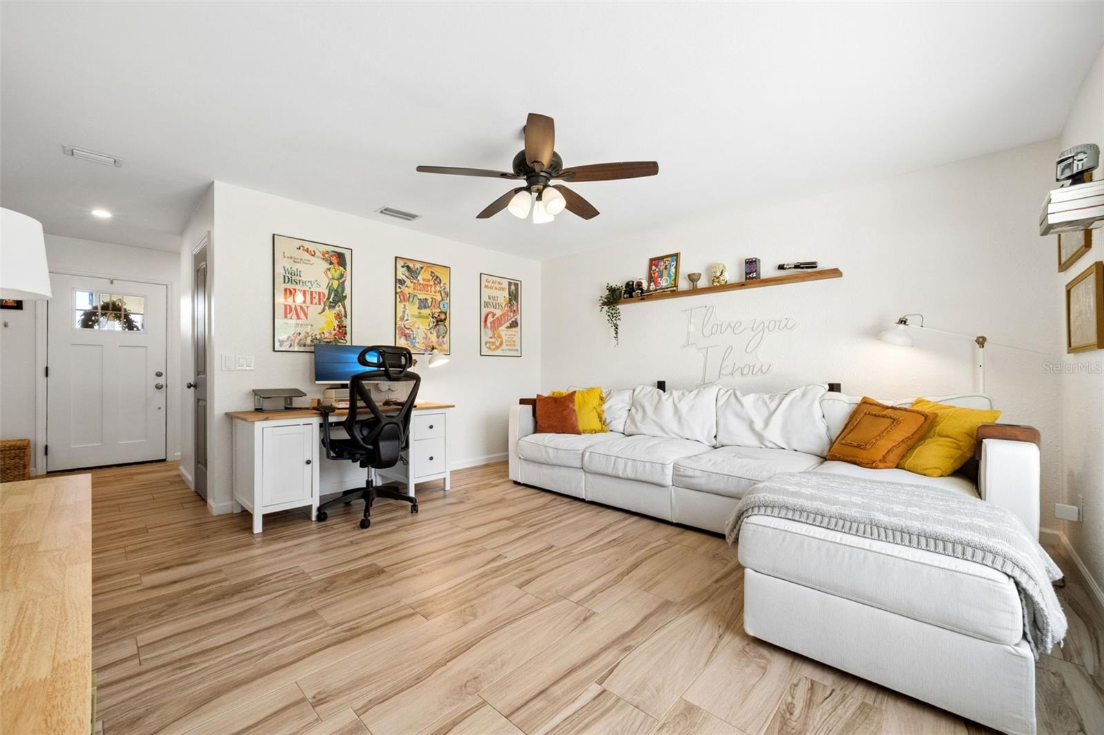 BROOKHOLLOW - Residential