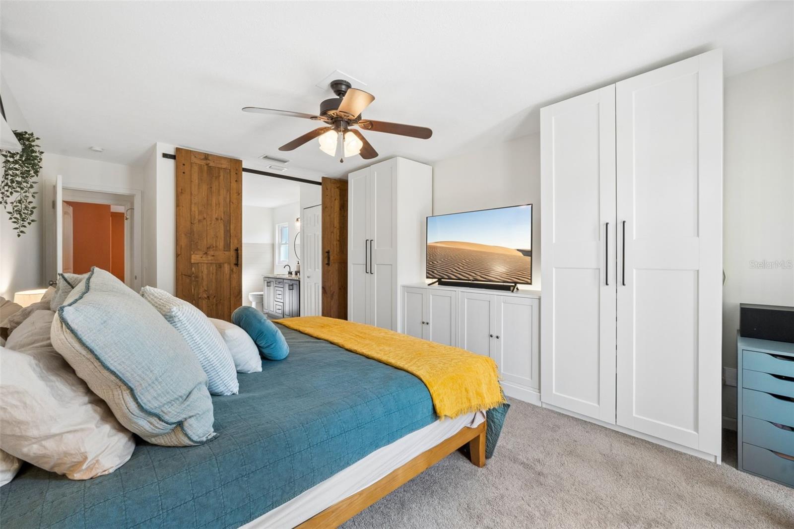 BROOKHOLLOW - Residential