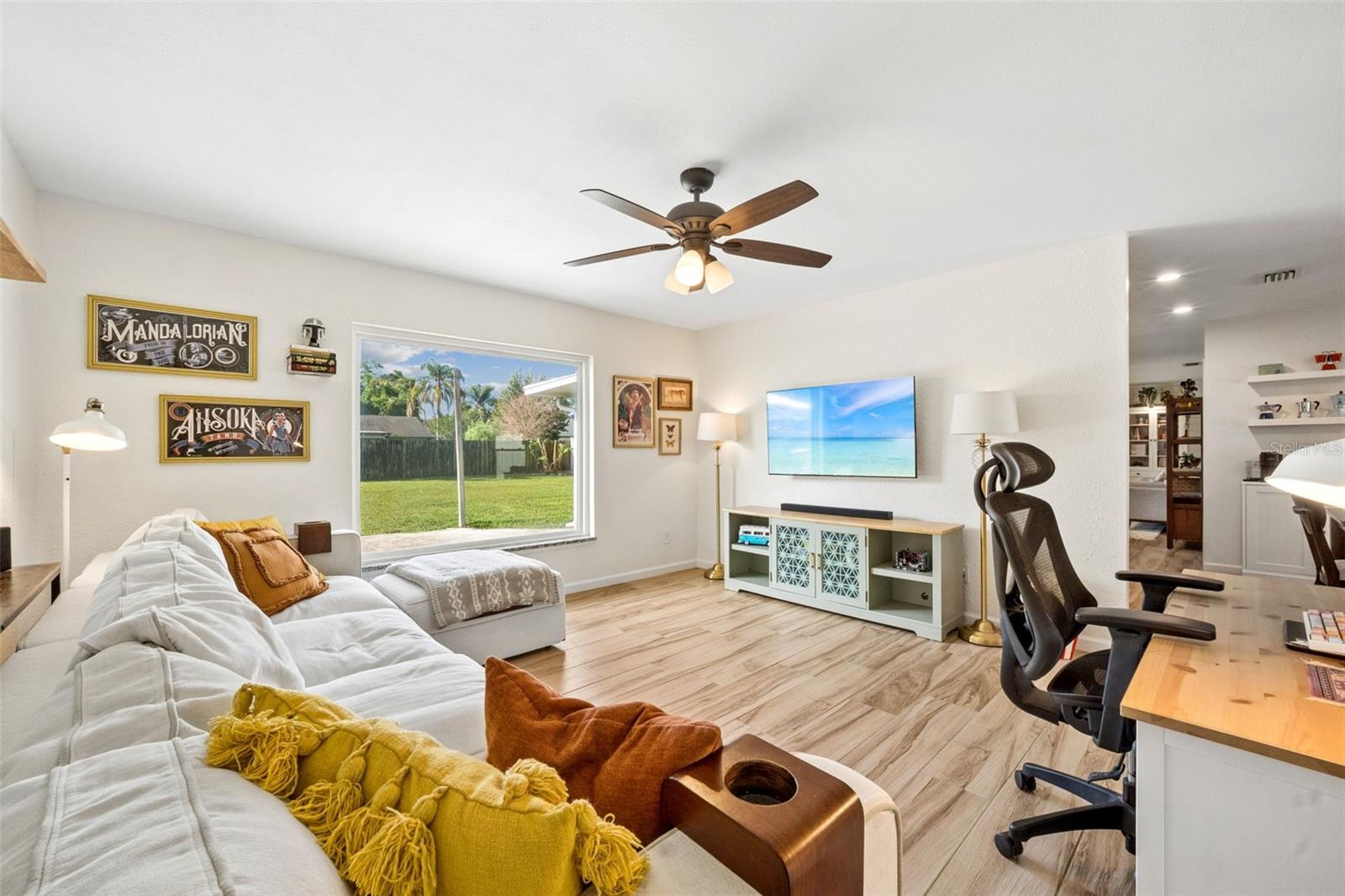 BROOKHOLLOW - Residential