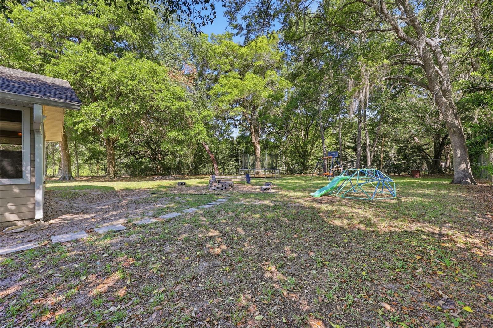 PT OF GOVT LOT 20 OR897 P1218, (PARCEL 394) (MAP S - Residential