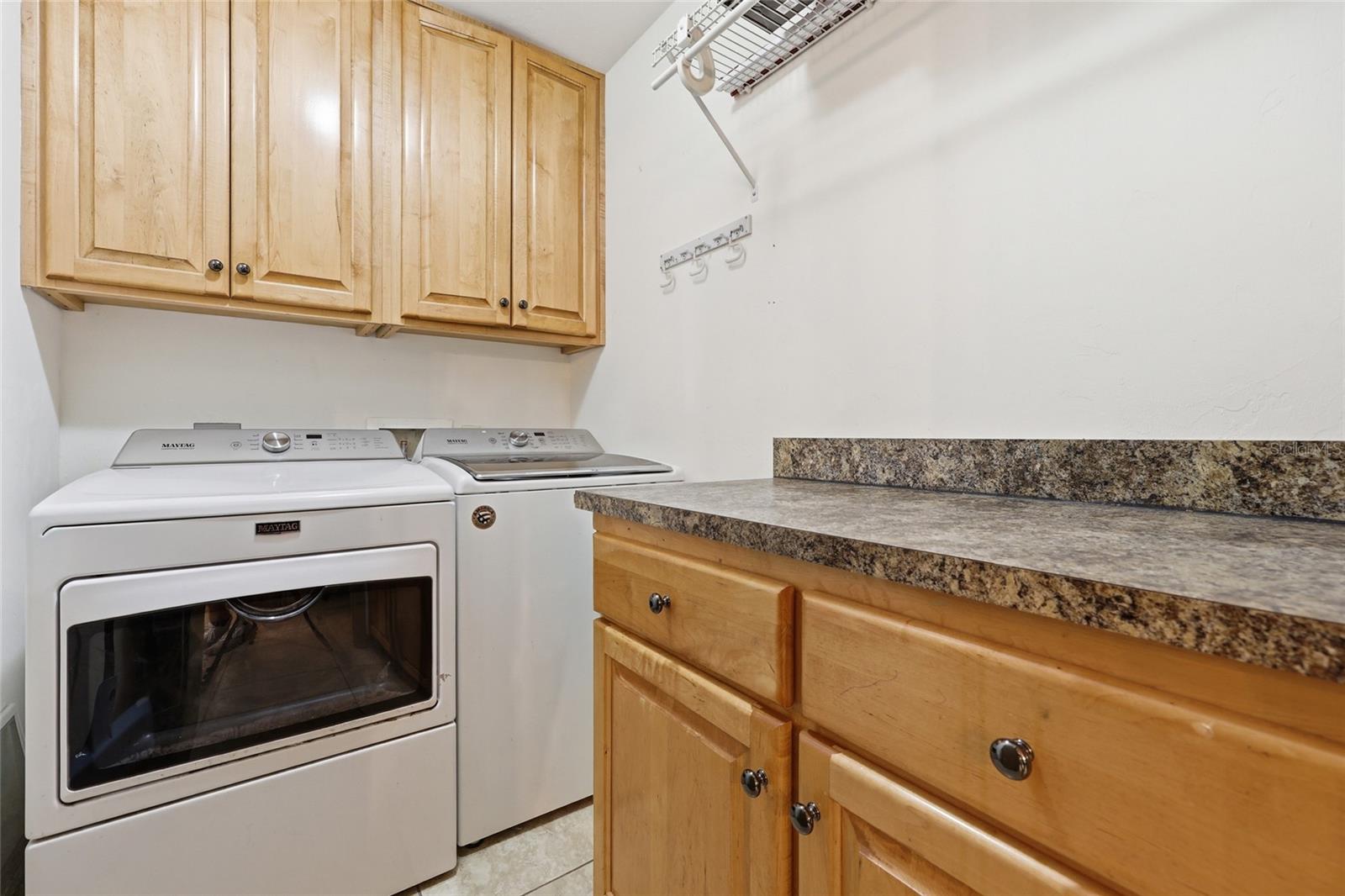 PT OF GOVT LOT 20 OR897 P1218, (PARCEL 394) (MAP S - Residential