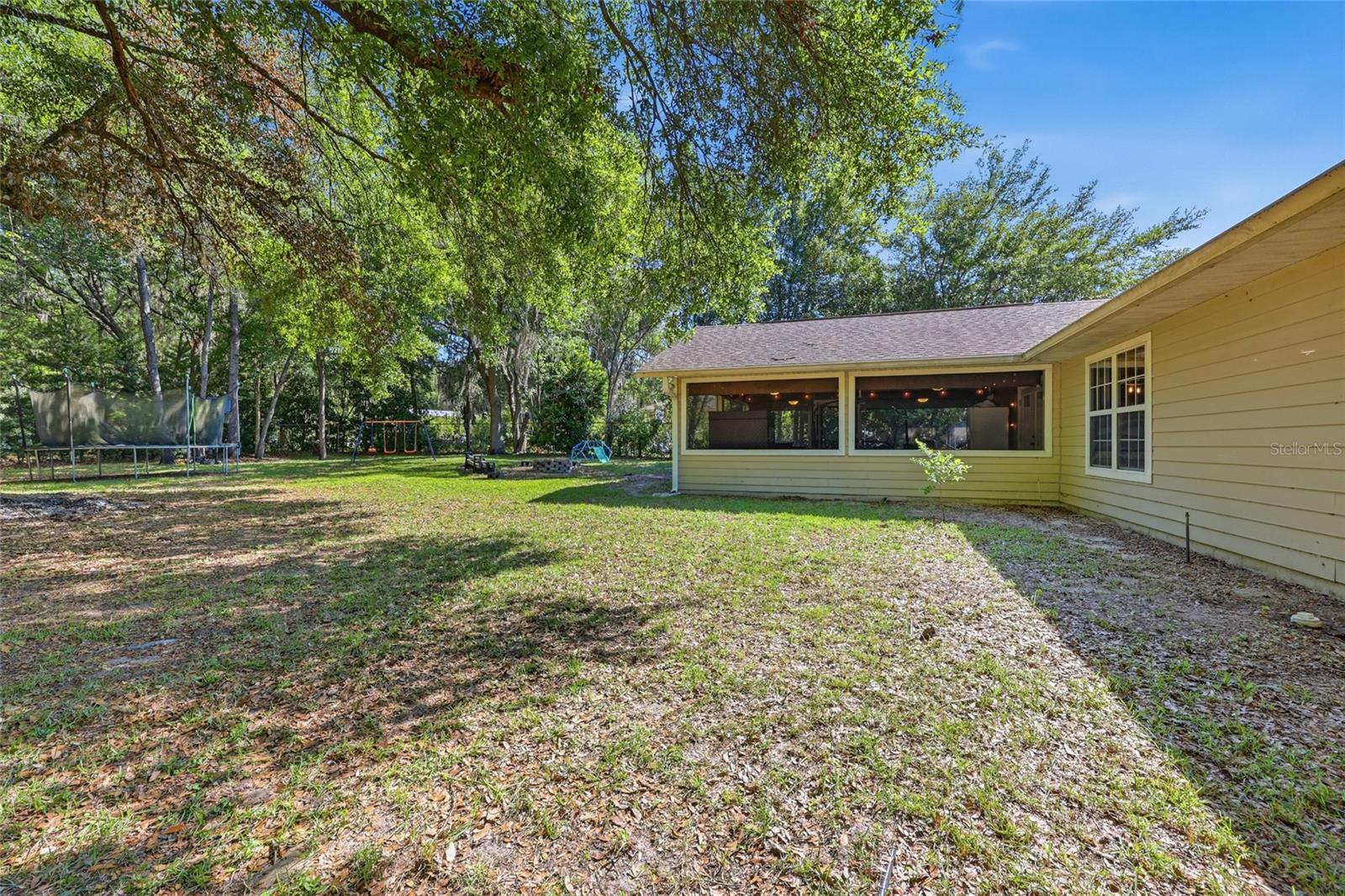 PT OF GOVT LOT 20 OR897 P1218, (PARCEL 394) (MAP S - Residential