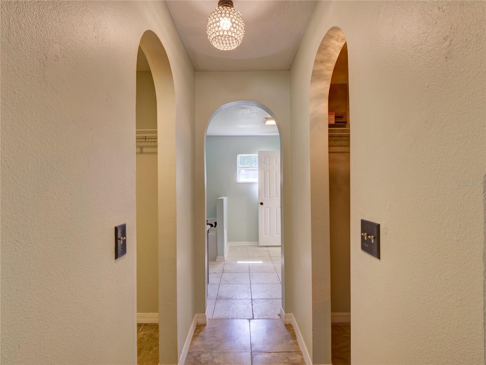 GROVELAND EAGLE PINES - Residential Lease