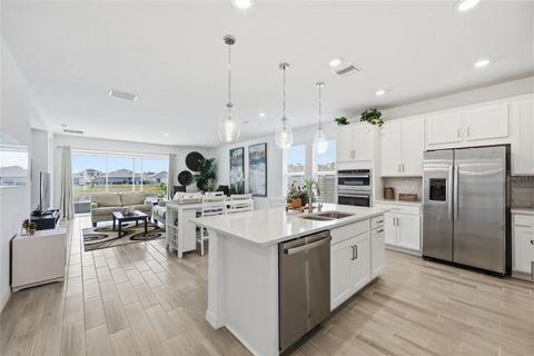 4698 CORAL HARBOUR ROAD KISSIMMEE FL 34758