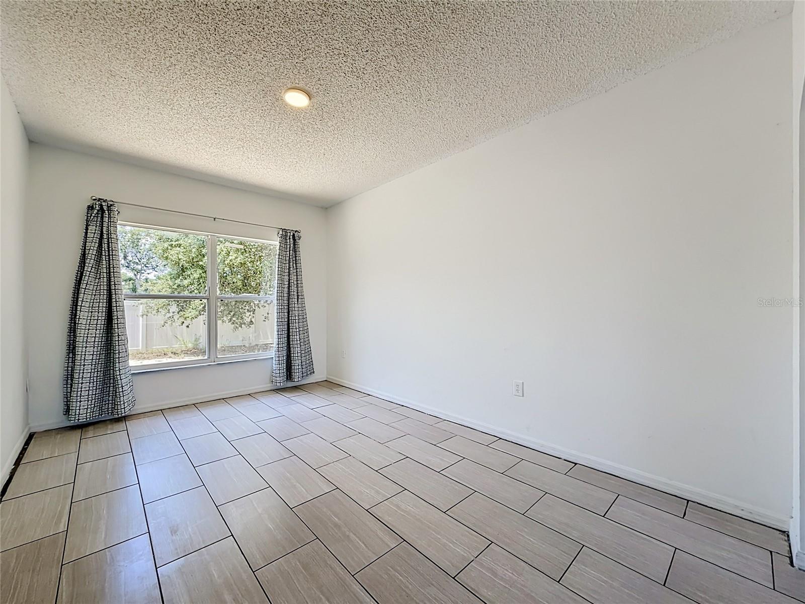 POINCIANA NBRHD 4 VIL 7 - Residential