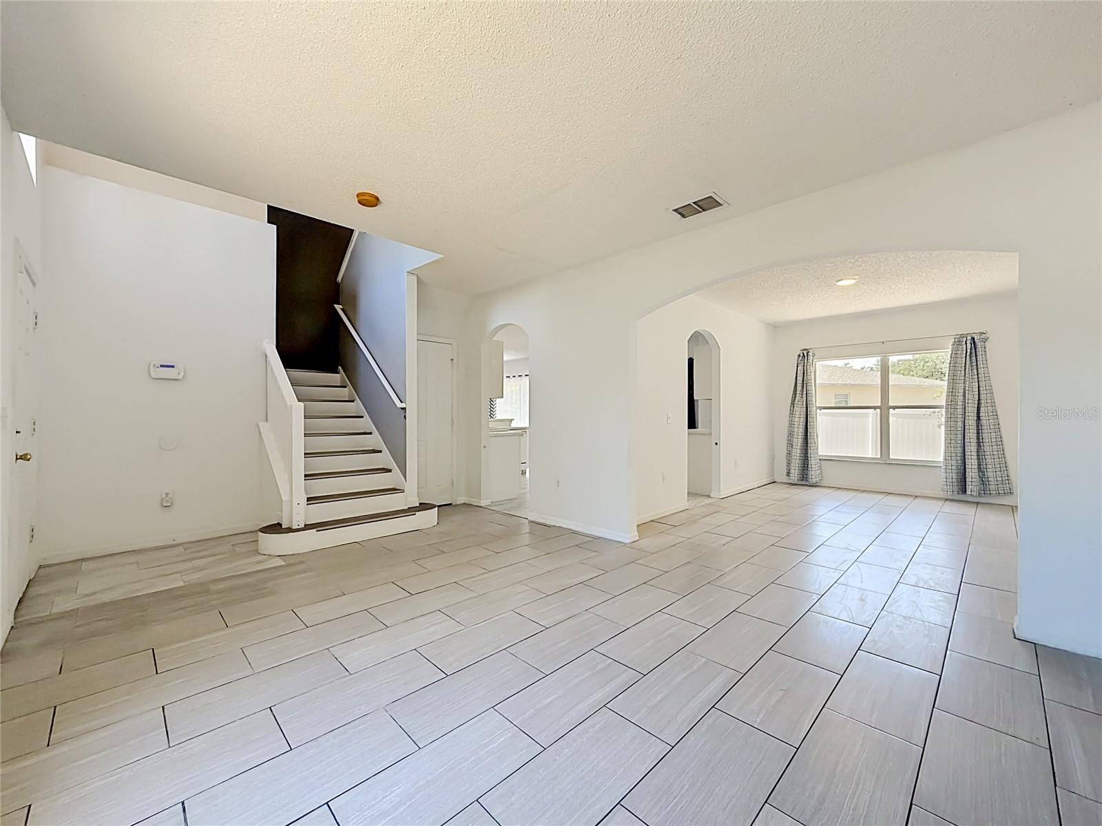 POINCIANA NBRHD 4 VIL 7 - Residential