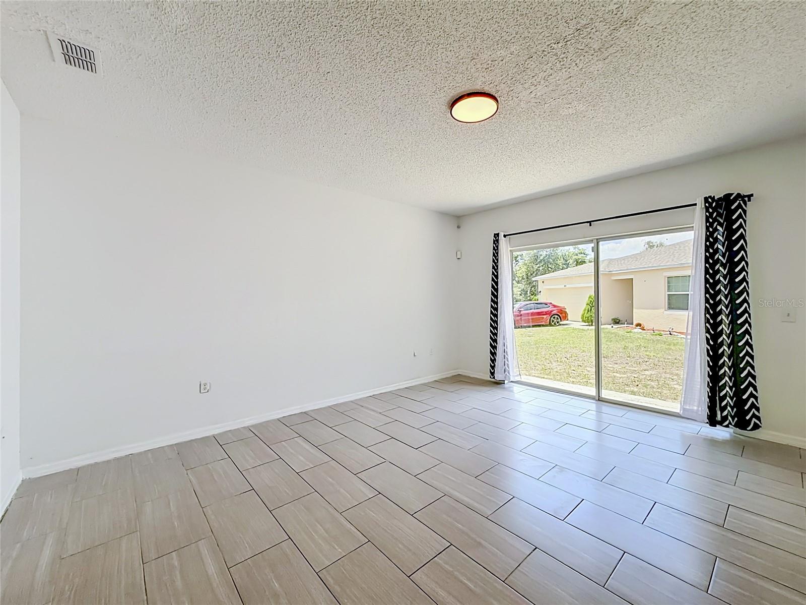 POINCIANA NBRHD 4 VIL 7 - Residential
