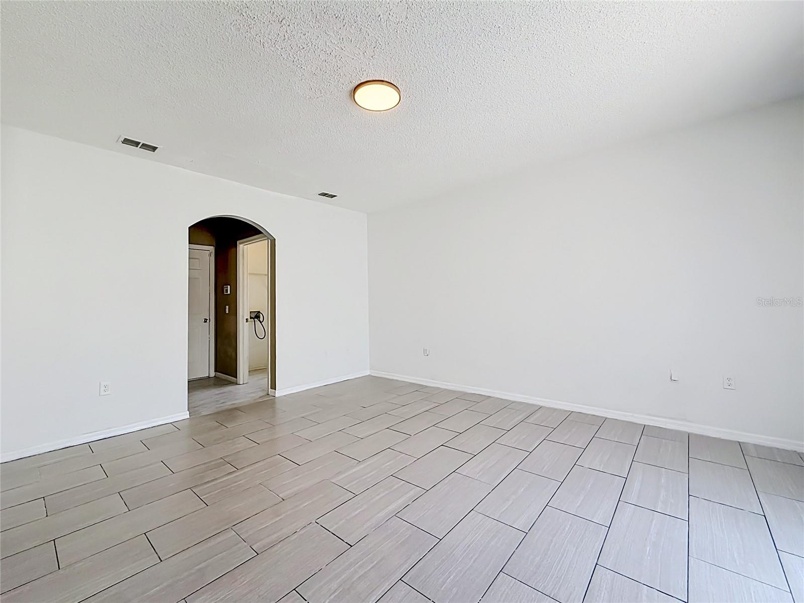 POINCIANA NBRHD 4 VIL 7 - Residential